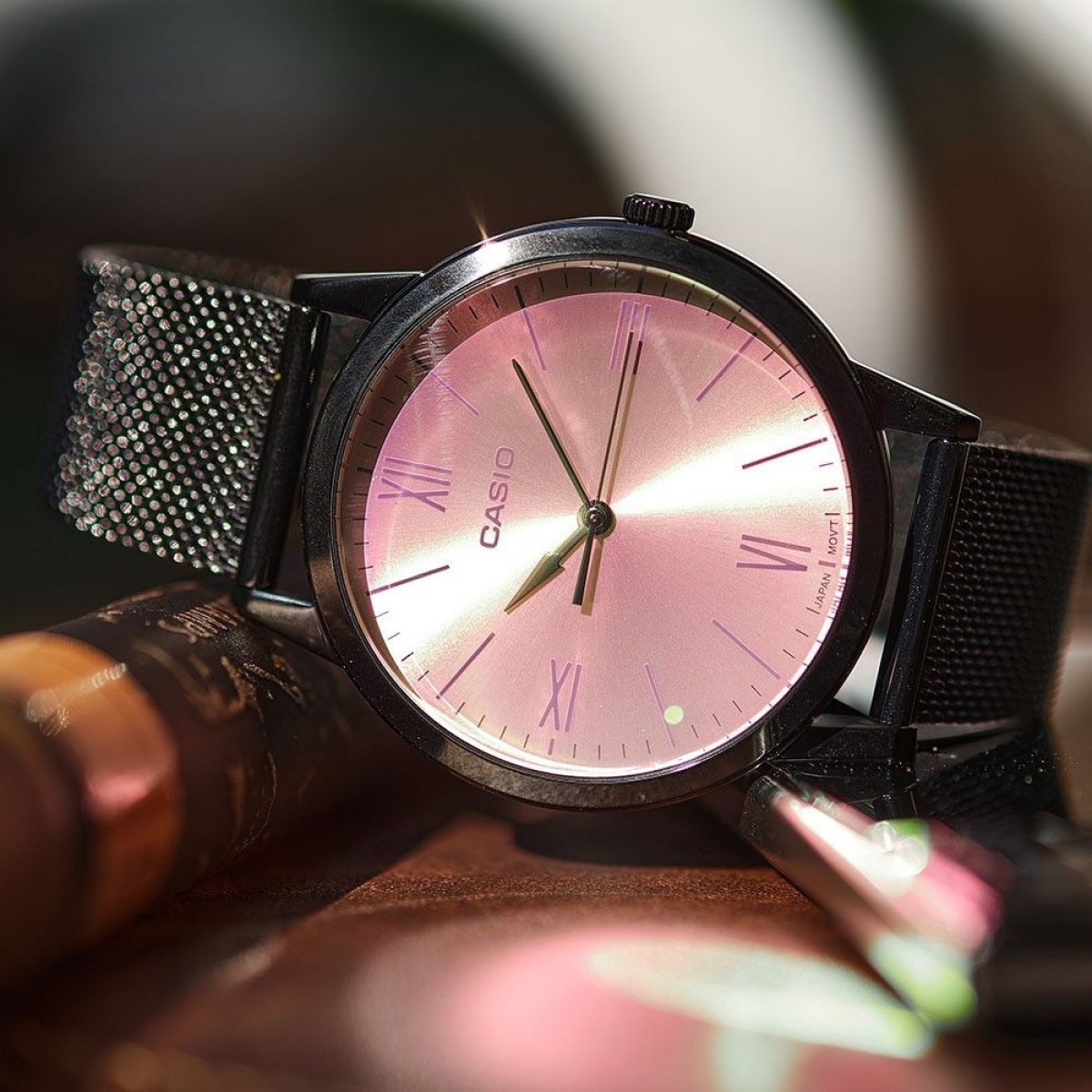 Евтини часовници Casio MTP-E600MB-4BDF от chronodeluxo.bg