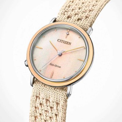 Дамски аналогов часовник Citizen Eco-Drive Ambiluna - EM1006-40A