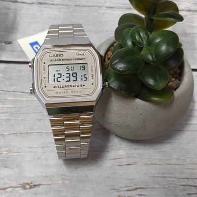 Часовник Casio A168WA-8AYES