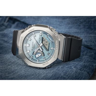 Мъжки часовник Casio G-Shock Bluetooth - GBM-2100A-2BER