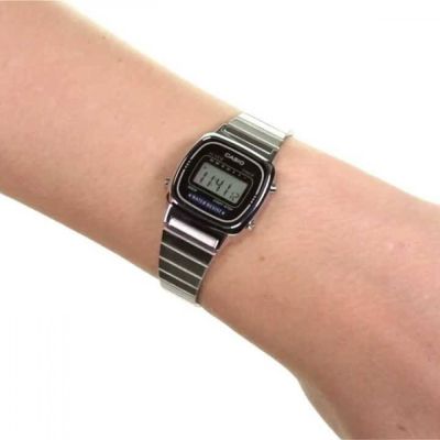 Дамски часовник CASIO LA670WEA-1EF